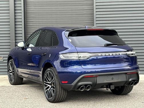 2026 Porsche Macan 