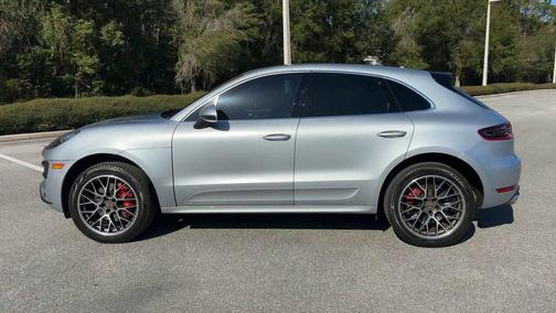 2015 Porsche Macan Turbo