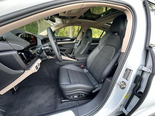 Ice 2026 Porsche Panamera