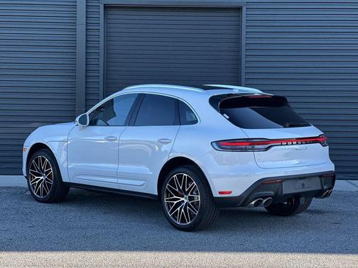 2026 Porsche Macan S