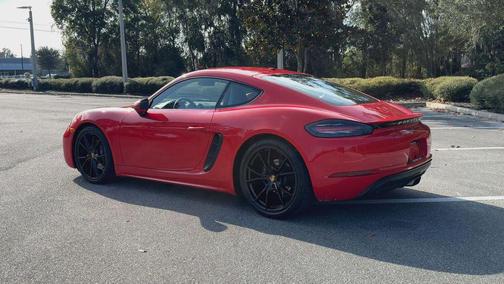2025 Porsche 718 Cayman 