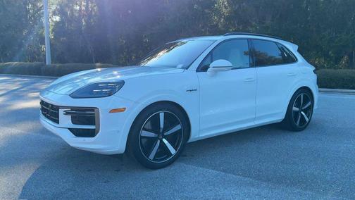 2026 Porsche Cayenne Cayenne Turbo E-Hybrid