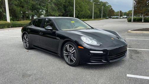 2014 Porsche Panamera 4
