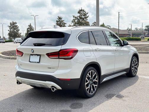 Alpine White 2022 BMW X1 xDrive28i