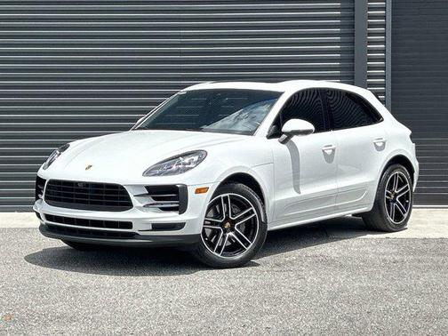 2021 Porsche Macan Base