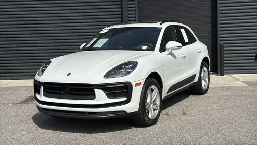 2025 Porsche Macan 