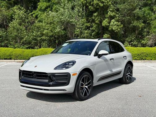 Chalk 2026 Porsche Macan Macan