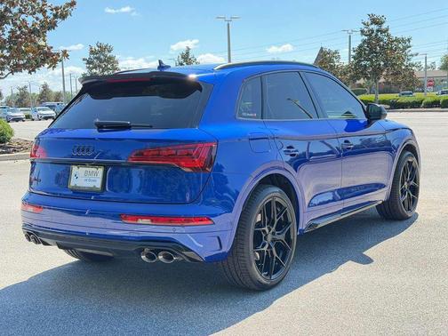 Ultra Blue Metallic 2022 Audi SQ5 3.0T Prestige