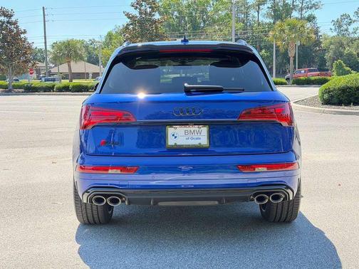 Ultra Blue Metallic 2022 Audi SQ5 3.0T Prestige