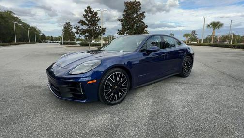 2026 Porsche Panamera 