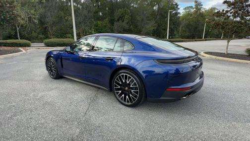 2026 Porsche Panamera 