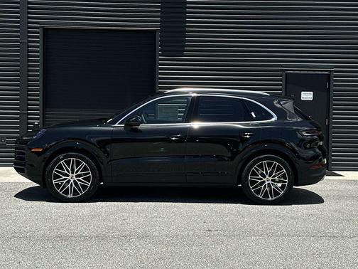 2025 Porsche Cayenne Cayenne