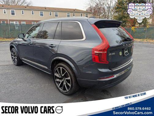 2023 Volvo XC90 Plus