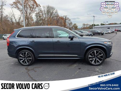 2023 Volvo XC90 Plus