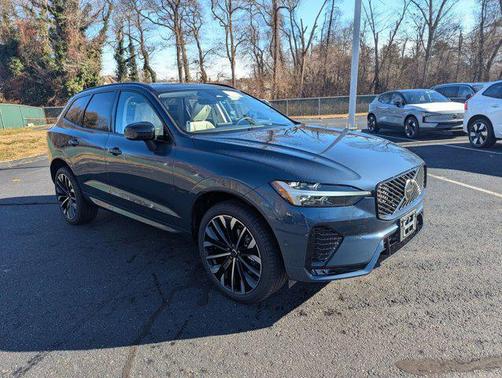 2026 Volvo XC60 B5 Ultra