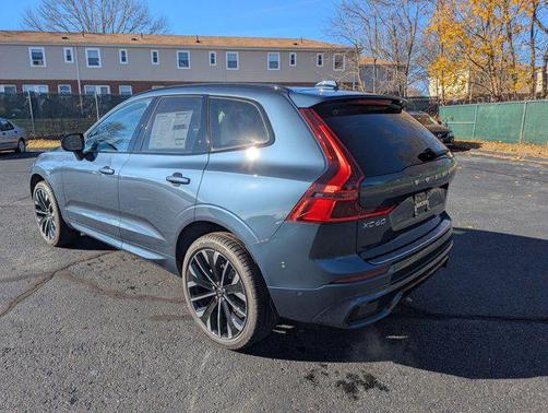 2026 Volvo XC60 B5 Ultra