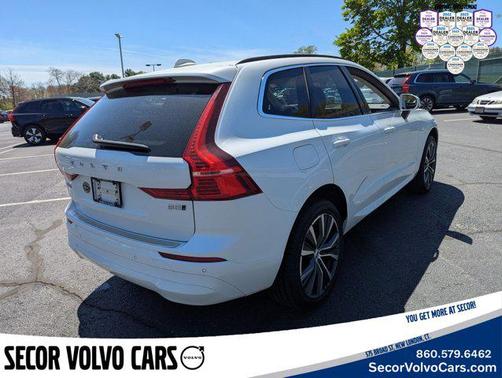 2022 Volvo XC60 Momentum