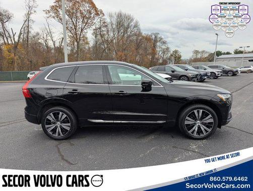 2023 Volvo XC60 Plus Bright Theme