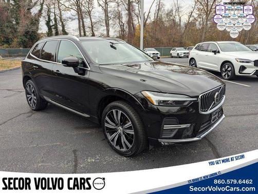2023 Volvo XC60 Plus Bright Theme