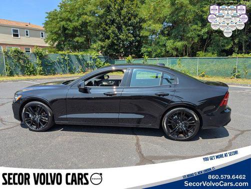 2024 Volvo S60 Plus Black Edition