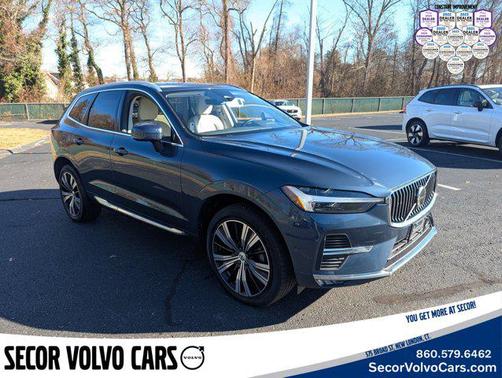 2023 Volvo XC60 Plus Bright Theme