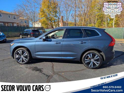 2023 Volvo XC60 Plus Bright Theme