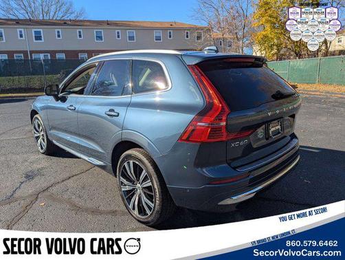 2023 Volvo XC60 Plus Bright Theme