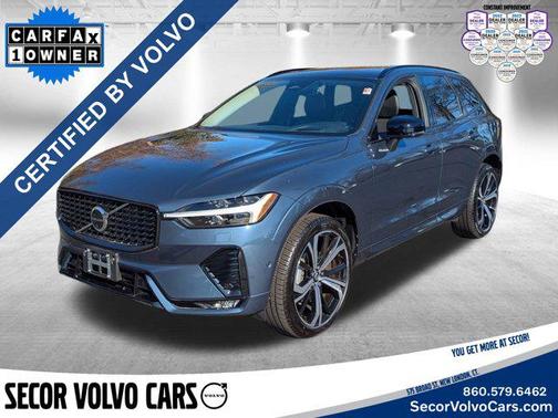 2023 Volvo XC60 Ultimate Dark Theme
