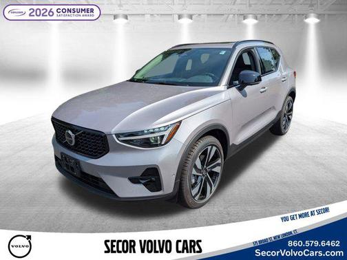 2026 Volvo XC40 B5 Plus