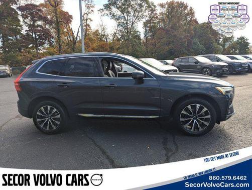 2023 Volvo XC60 Plus Bright Theme
