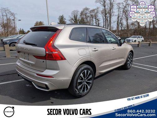 2025 Volvo XC60 Plus