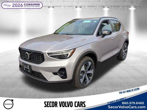 2026 Volvo XC40 B5 Plus