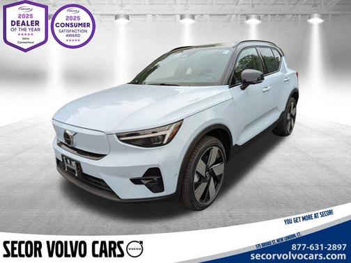 2025 Volvo EX40 Twin Motor Plus