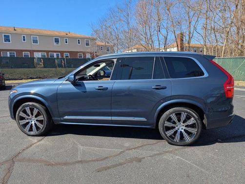 2025 Volvo XC90 Plug-In Hybrid T8 Ultra 6-Seater