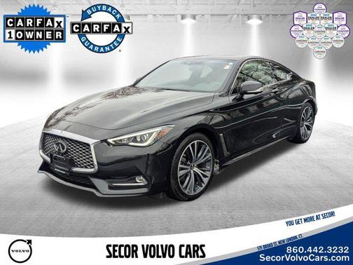 2022 INFINITI Q60 LUXE