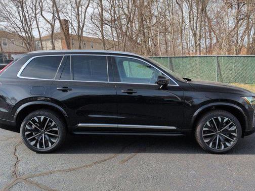 Onyx Black Metallic 2026 Volvo XC90 Ultra, B6 AWD Gas (mild hybrid), Gasoline, Bright, 7 Seats