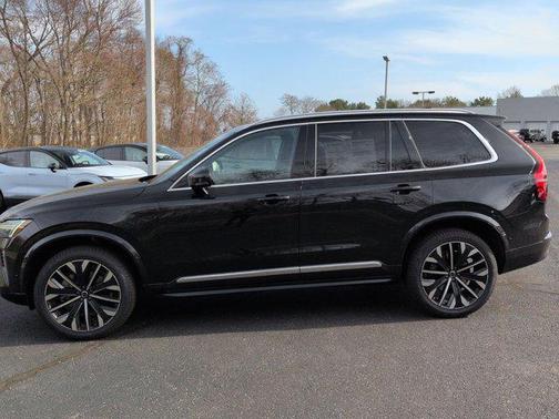 Onyx Black Metallic 2026 Volvo XC90 Ultra, B6 AWD Gas (mild hybrid), Gasoline, Bright, 7 Seats