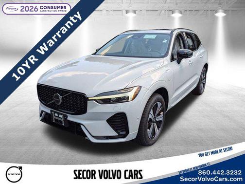 Crystal White Metallic 2025 Volvo XC60 Plug-In Hybrid T8 Plus