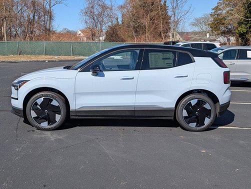 2026 Volvo EX30 Plus Twin Motor Performance, Fully electric