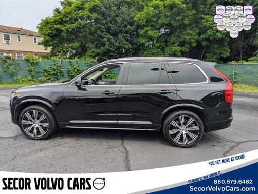 2023 Volvo XC90 Recharge Plug-In Hybrid Ultimate Bright Theme