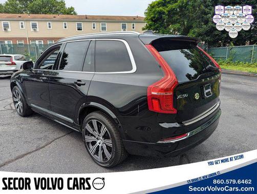 2023 Volvo XC90 Recharge Plug-In Hybrid Ultimate Bright Theme
