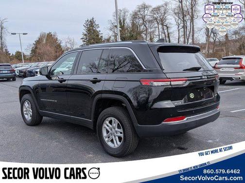 2023 Jeep Grand Cherokee Laredo