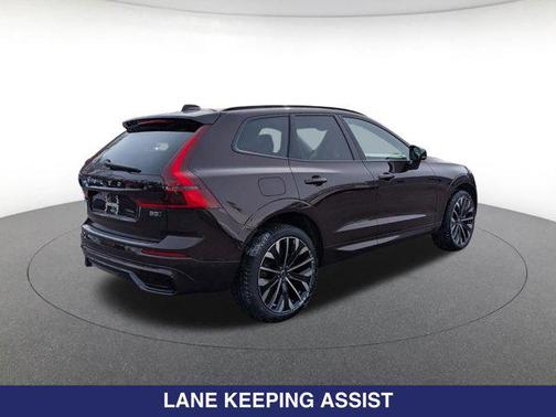 Mulberry Metallic 2026 Volvo XC60 B5 Ultra