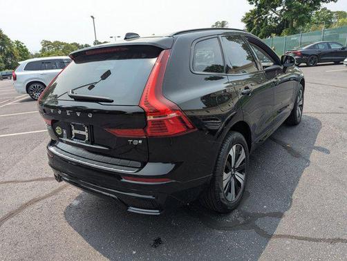 2025 Volvo XC60 Plug-In Hybrid T8 Core