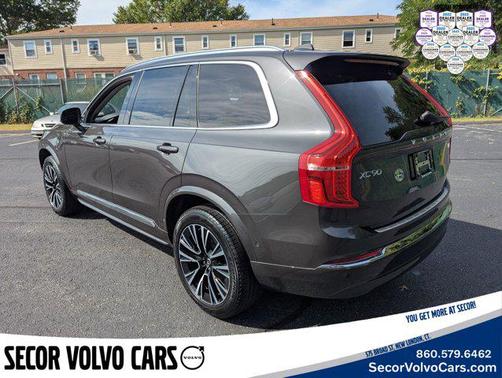 2024 Volvo XC90 Recharge Plug-In Hybrid Plus Bright Theme