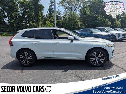2023 Volvo XC60 Plus Bright Theme