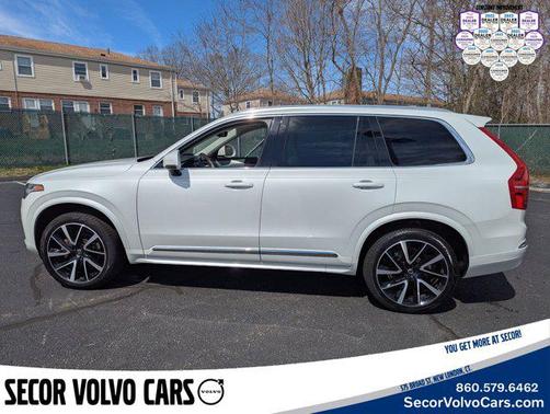 2024 Volvo XC90 Core Bright Theme