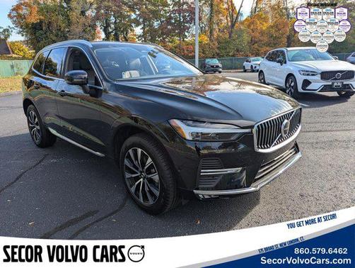 2023 Volvo XC60 Plus Bright Theme