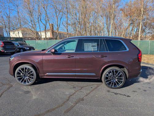 2026 Volvo XC90 B6 Plus 7-Seater