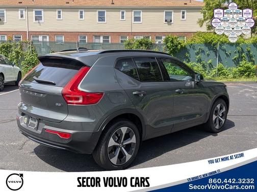 Forest Lake 2026 Volvo XC40 Plus